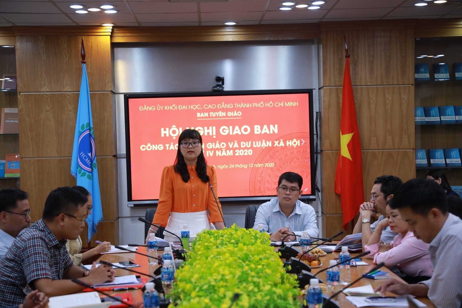 Đồng chí Đặng Thùy Khánh Vân phát biểu kết luận hội nghị