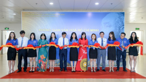 Khánh thành Không gian văn hóa Hồ Chí Minh tại trường đại học Tài chính - Marketing