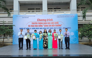 Chương trình truyền thông “Thực tập chuyển hóa cảm xúc cho học sinh trung học phổ thông”