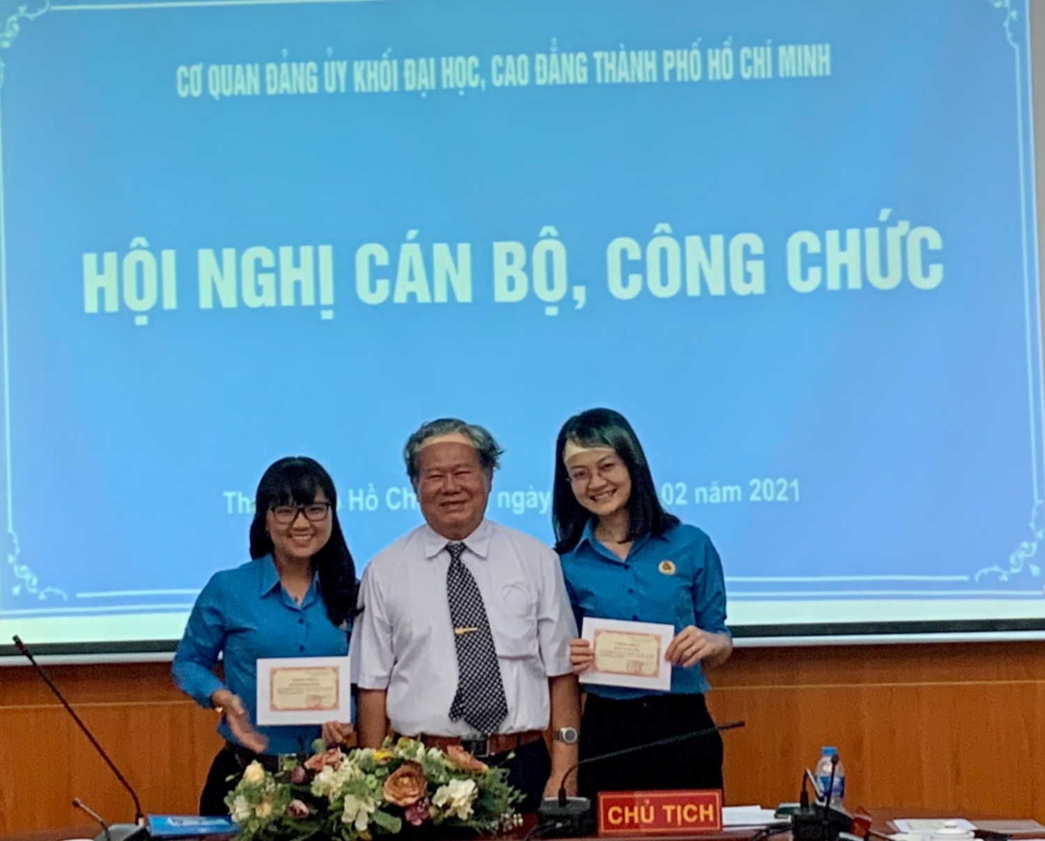 Đồng chí Huỳnh Văn Sáu – Trưởng Ban Cán sự Giáo dục và Đào tạo Liên đoàn Lao động thành phố cá nhân đạt danh hiệu chiến sĩ thi đua cơ sở năm 2020