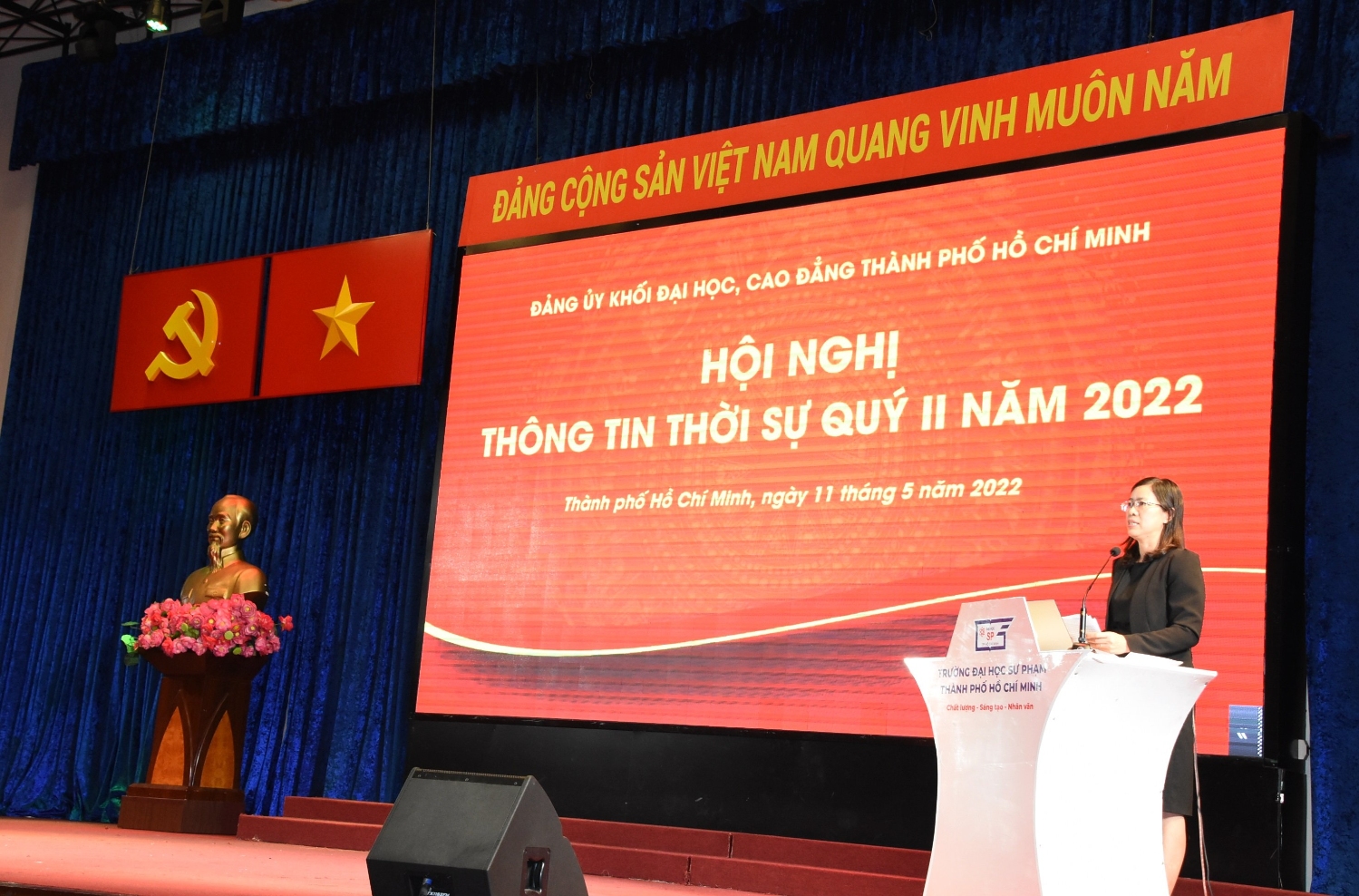 Đồng chí Nguyễn Thị Là Phó Bí thư Thường trực Đảng ủy Khối phát biểu chỉ đạo tại Hội nghị
